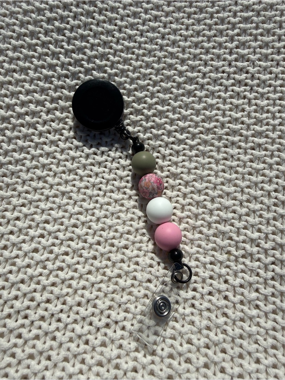 Beaded Badge Reel - Pink, White, Olive, Black